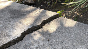 Concrete Sidewalk & Driveway Repair in Midland, Texas